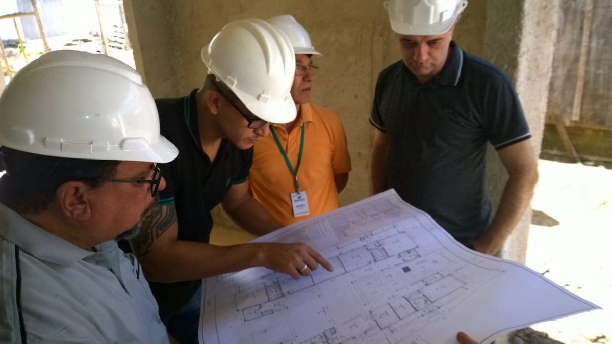 Câmara Técnica do Obra Transparente vistoria obras de creches com observadores sociais em Araucária (PR)