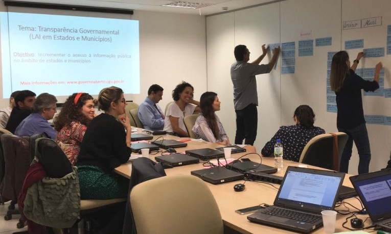 Plataforma unificada de pedidos de informação é uma das opções em votação do Plano de Governo Aberto do Governo Federal